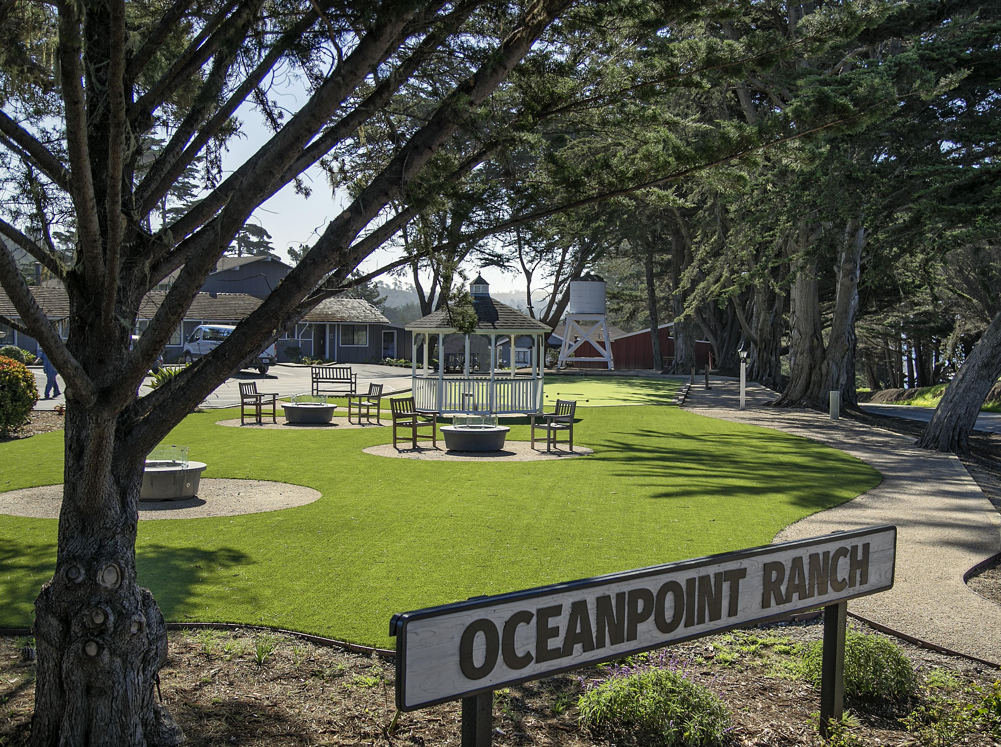 Отель Oceanpoint Ranch Кэмбриа Экстерьер фото